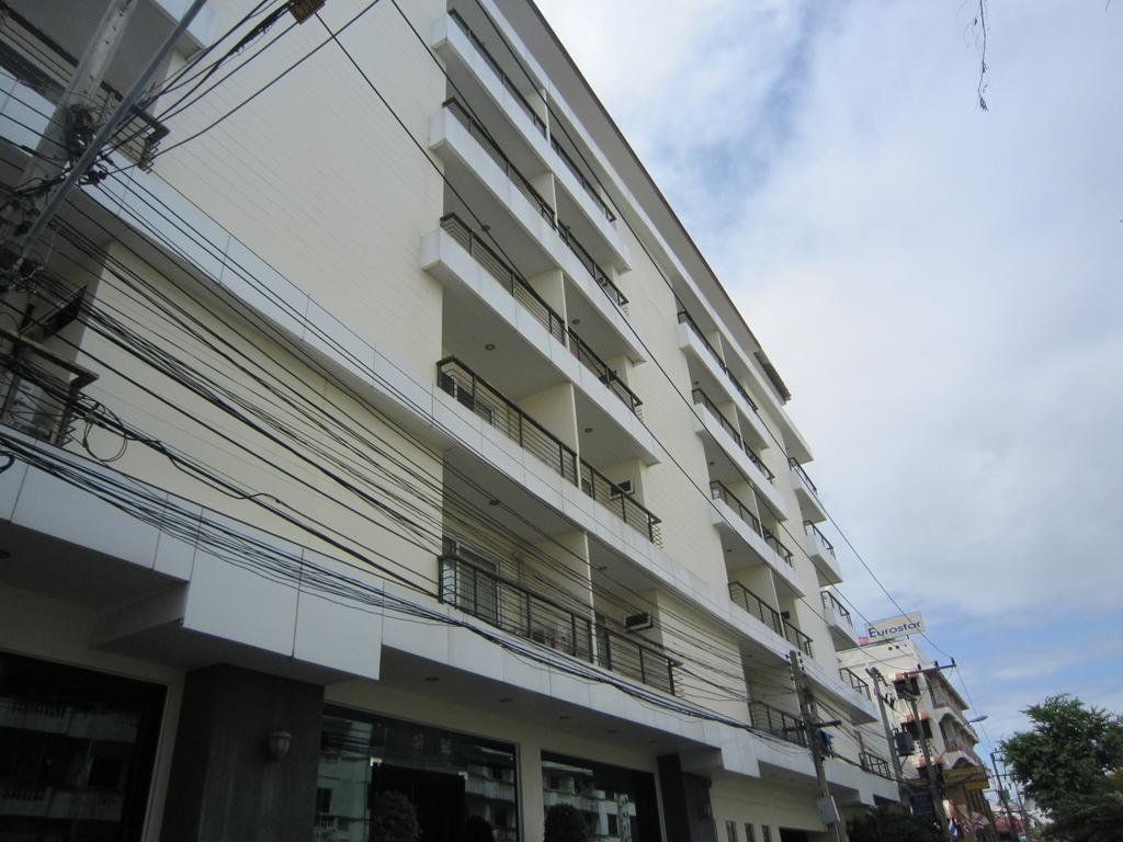 The New Eurostar Jomtien Beach Hotel Ngoại thất bức ảnh