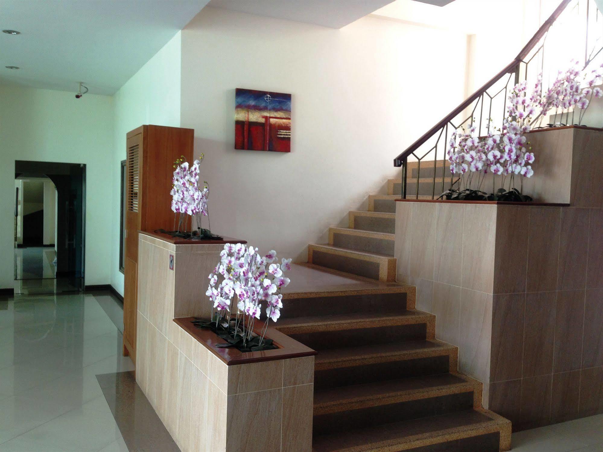 The New Eurostar Jomtien Beach Hotel Ngoại thất bức ảnh