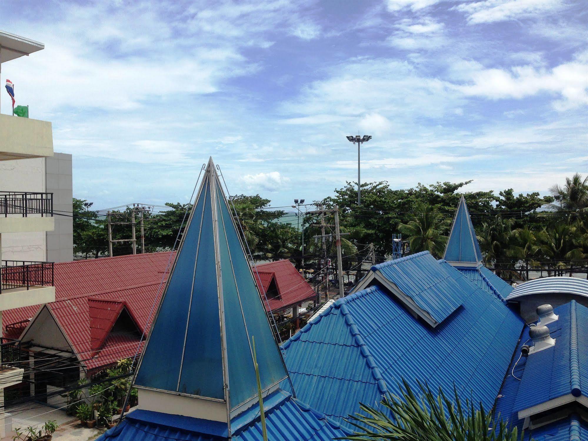 The New Eurostar Jomtien Beach Hotel Ngoại thất bức ảnh
