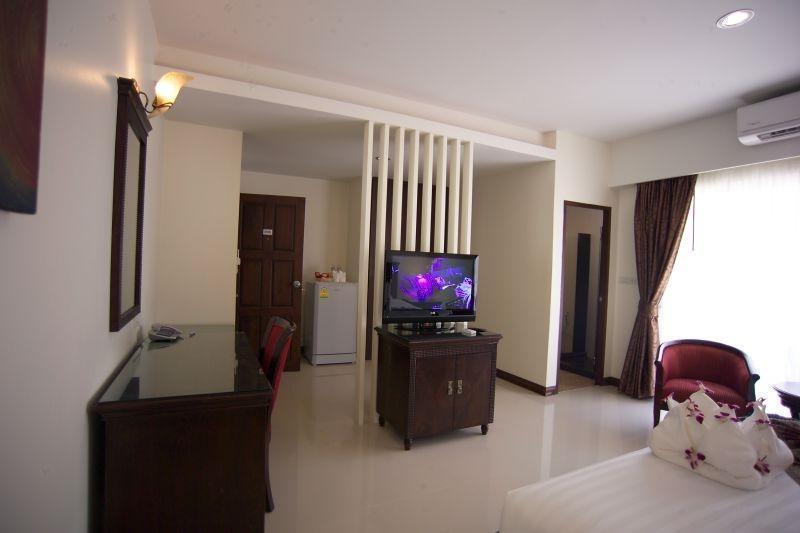 The New Eurostar Jomtien Beach Hotel Ngoại thất bức ảnh